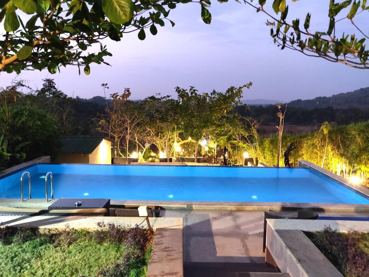 קלנגוטה Rock Forest Goa Honeymoon Cottages מראה חיצוני תמונה