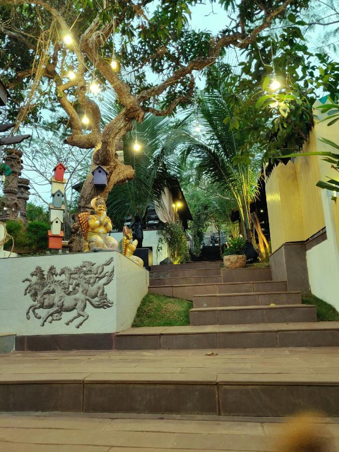 קלנגוטה Rock Forest Goa Honeymoon Cottages מראה חיצוני תמונה
