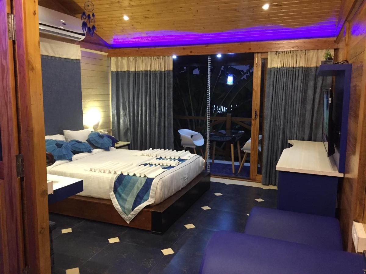 קלנגוטה Rock Forest Goa Honeymoon Cottages מראה חיצוני תמונה