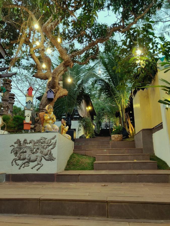 קלנגוטה Rock Forest Goa Honeymoon Cottages מראה חיצוני תמונה