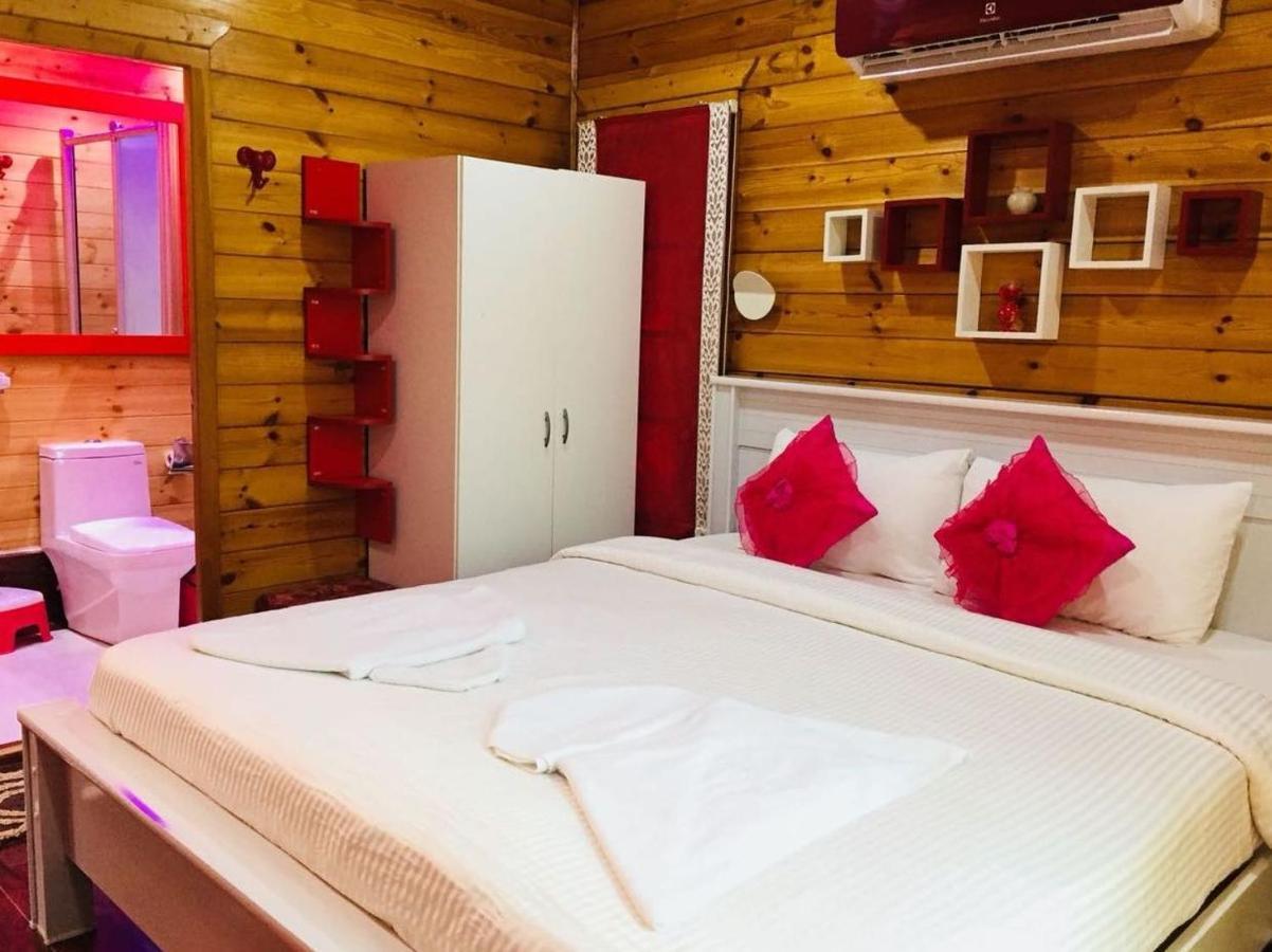קלנגוטה Rock Forest Goa Honeymoon Cottages מראה חיצוני תמונה